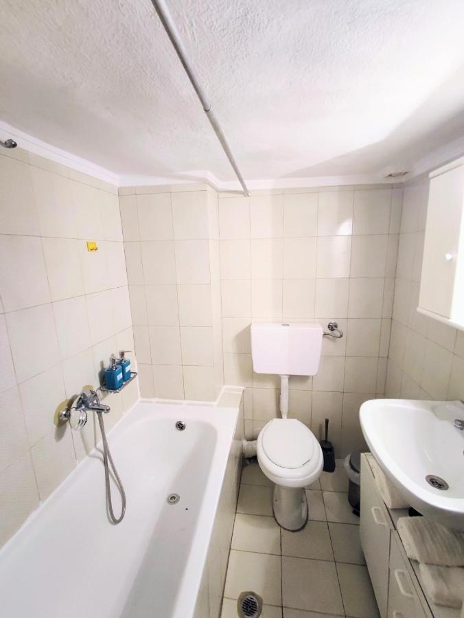 3Br Spacious City Center Thessaloniki Exterior photo