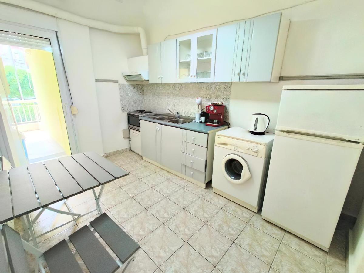 3Br Spacious City Center Thessaloniki Exterior photo
